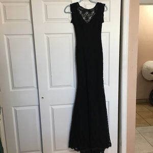 Ana María Couture Black Lace Gown